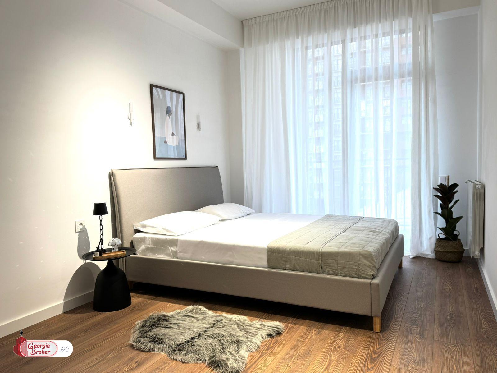 nearly repaired 2-room apartment for sale